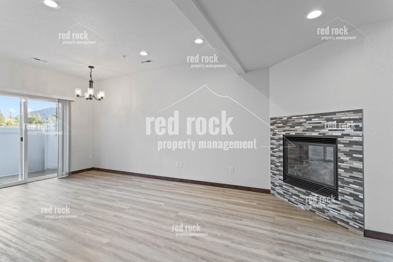 1535 E Latitude Ln #1 - Photo 5 of 29