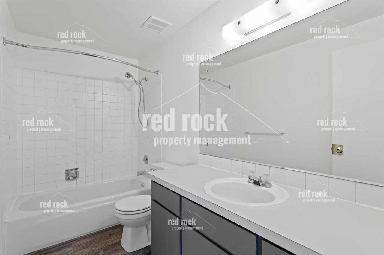 2724 N Perrine Ct #1 - Photo 7 of 19