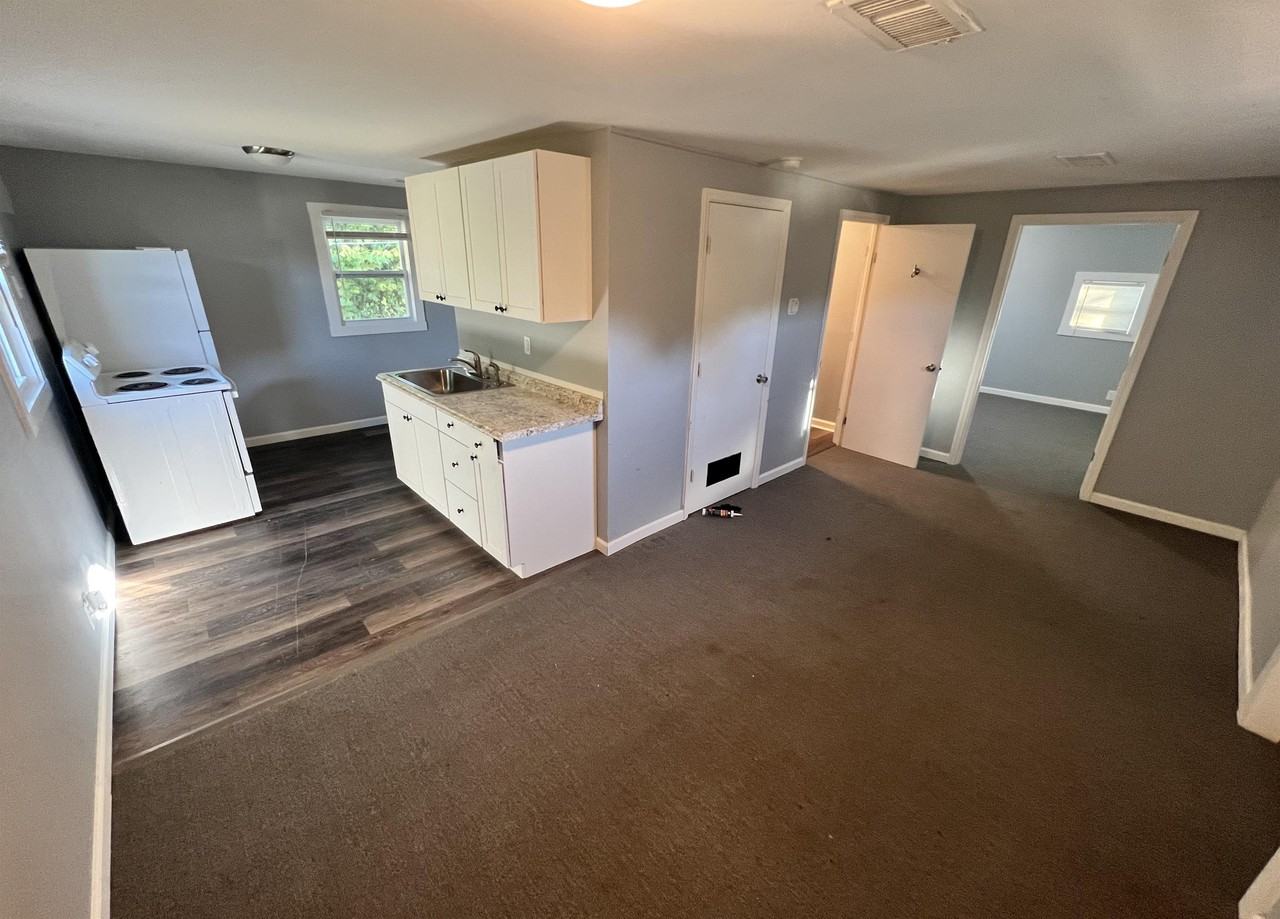 Wallace Ave #3G - Photo 3 of 6