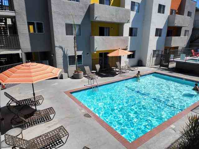 1151 Sonora Ave - Photo 4 of 16