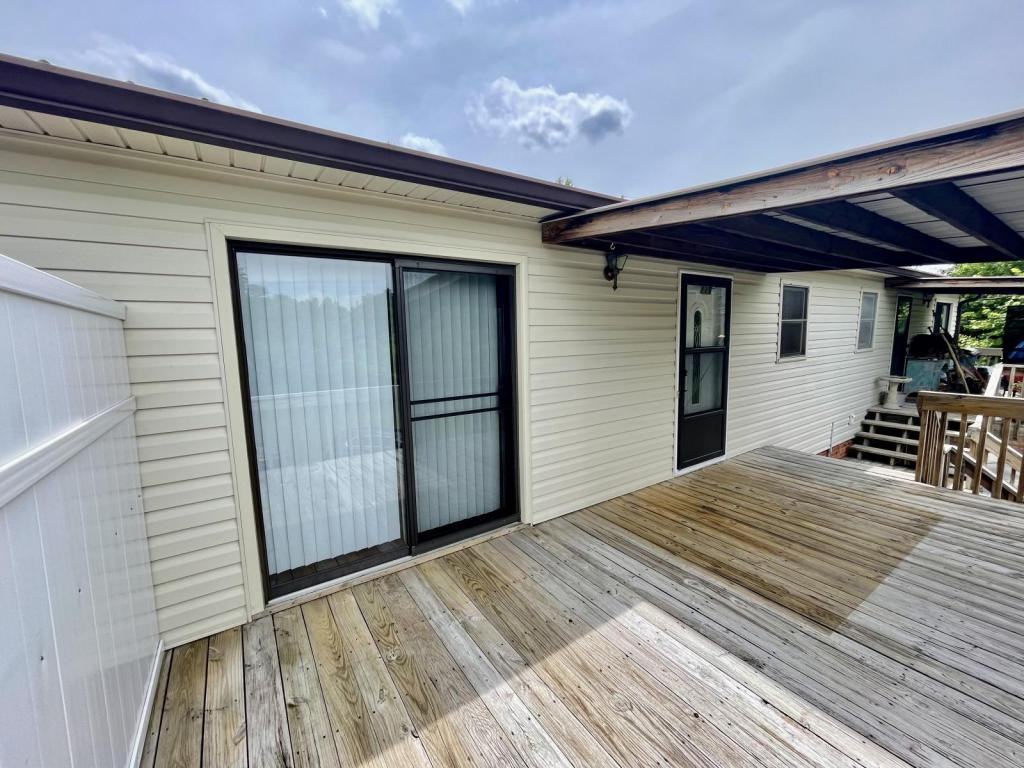 119 Young Dr - Photo 2 of 6