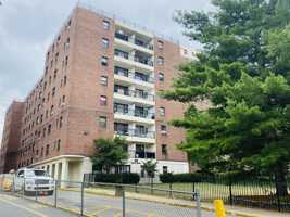 featured image of 56 S Munn Ave #2B