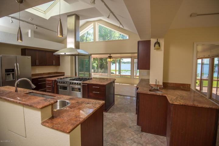 159 E River Rd - Photo 3 of 33