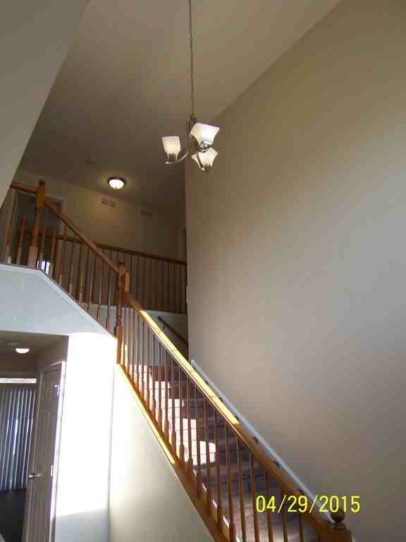 137 Sundance Rd - Photo 3 of 14
