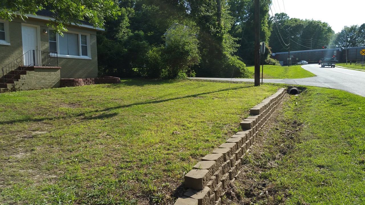 4864 Flat Shoals Rd - Photo 2 of 23