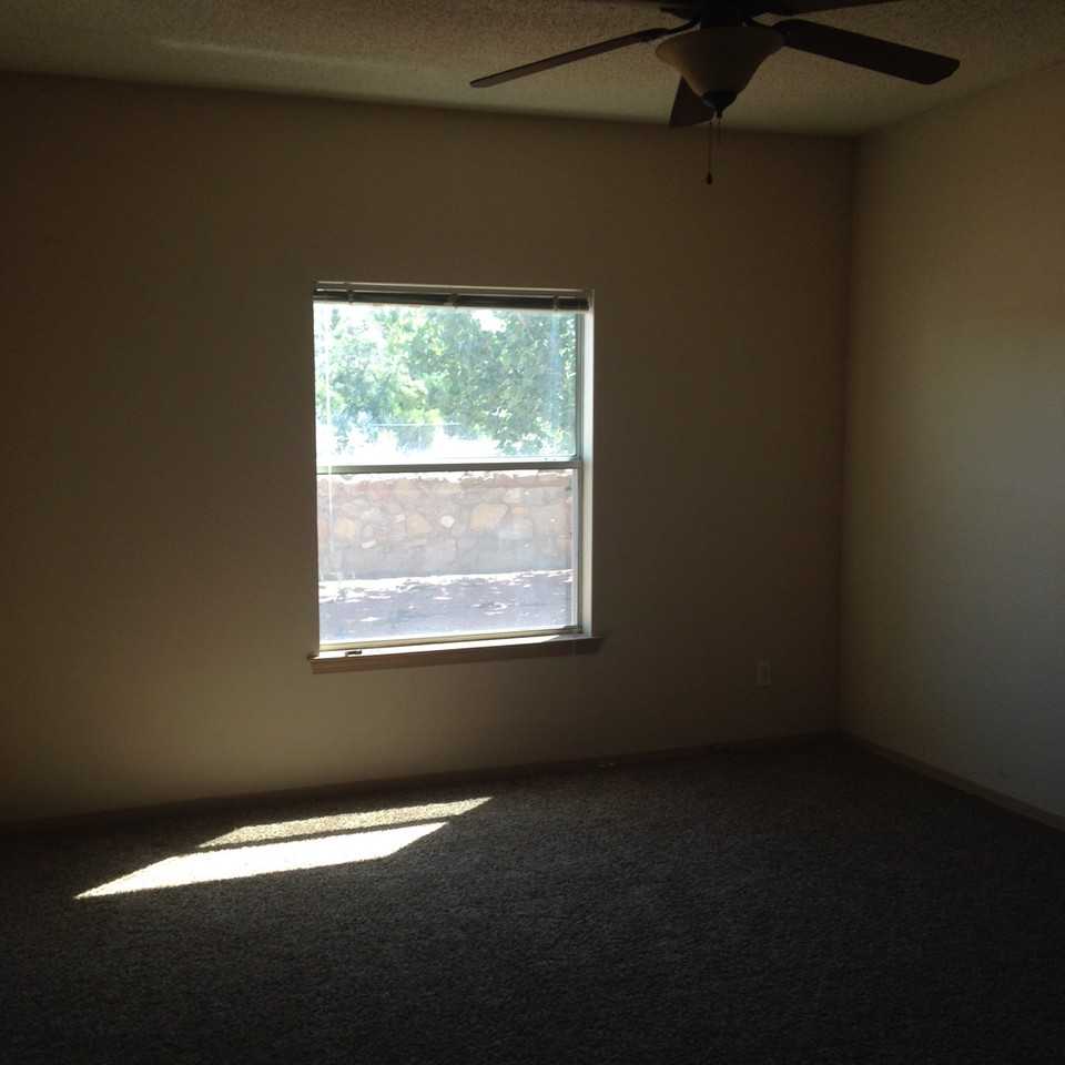 6049 Lourdes Rd - Photo 2 of 8