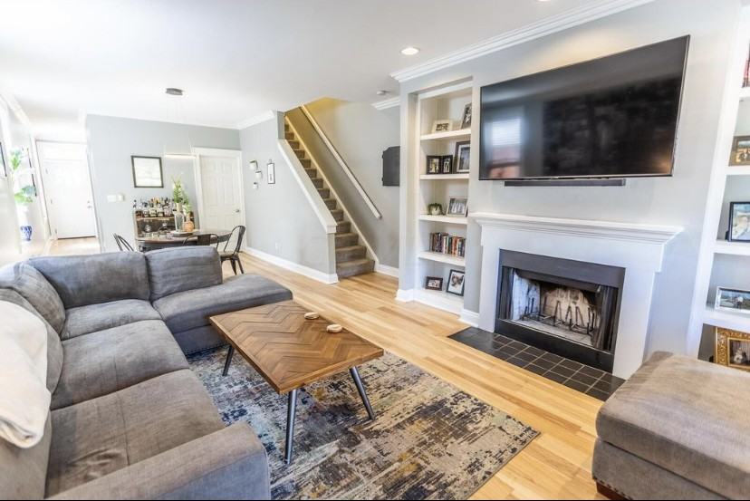 169 Thurman Ave - Photo 2 of 26