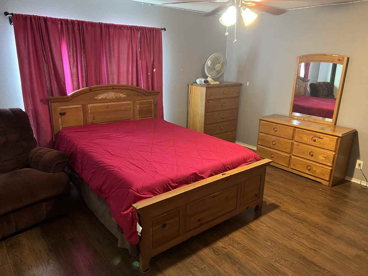 3210 Elizabeth Anne Ln - Photo 2 of 5