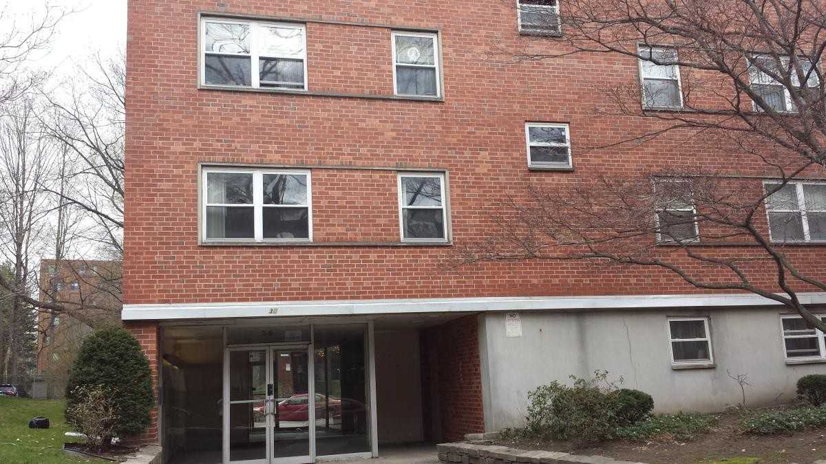30 Gillett St