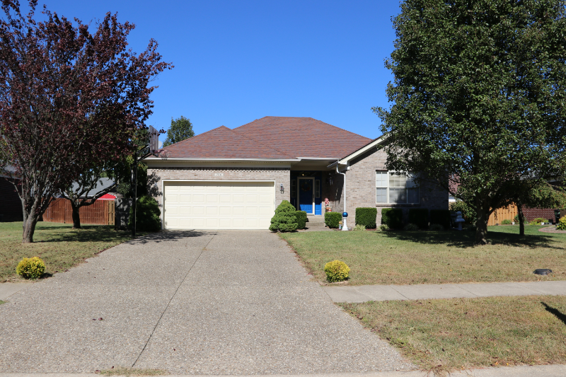 724 Justin Trl - Photo 3 of 50