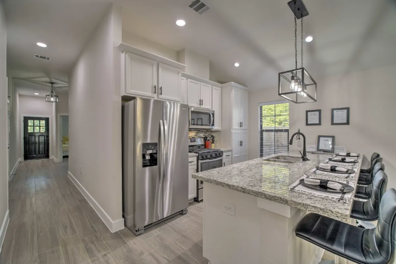 13026 Walden Rd #A - Photo 3 of 25