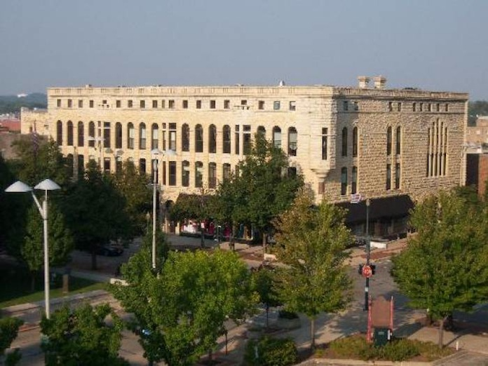 150 N Chicago St #301