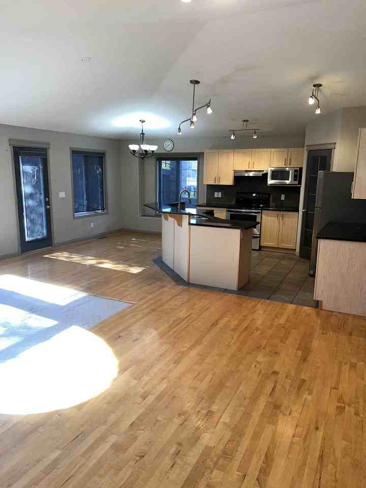 10847 8 Avenue Southwest - Photo 3 of 27