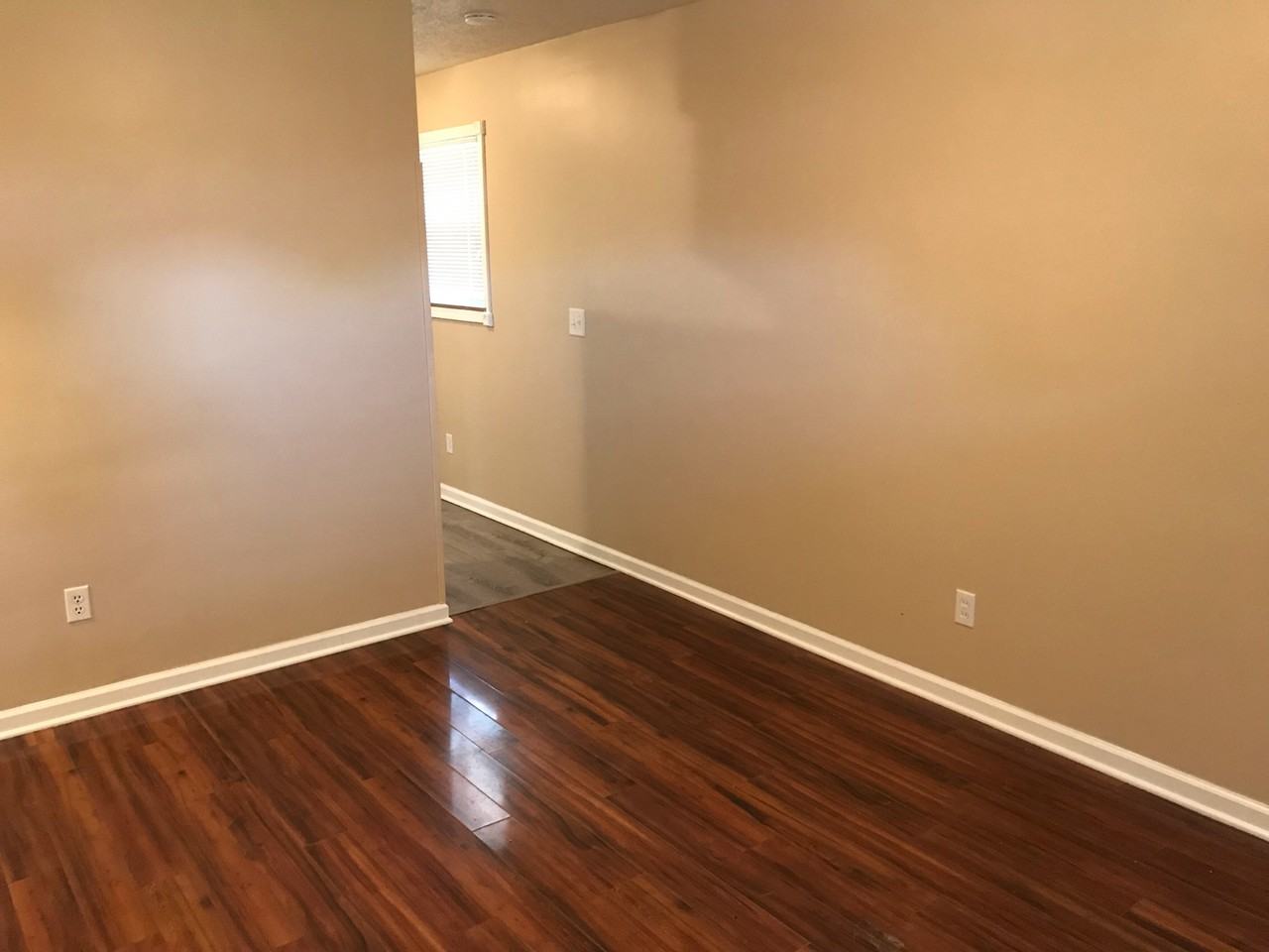 2550 9th Ct #1 - Photo 4 of 16