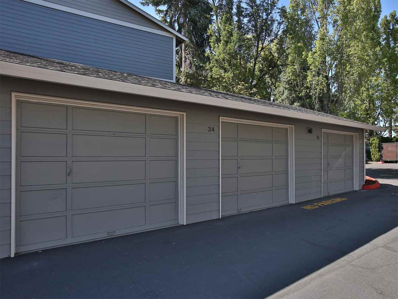 14160 SW Allen BlvdUnit #48 - Photo 4 of 9