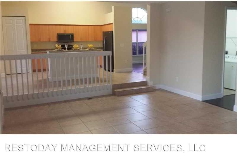 4531 Sw 131st Ter - Photo 3 of 17