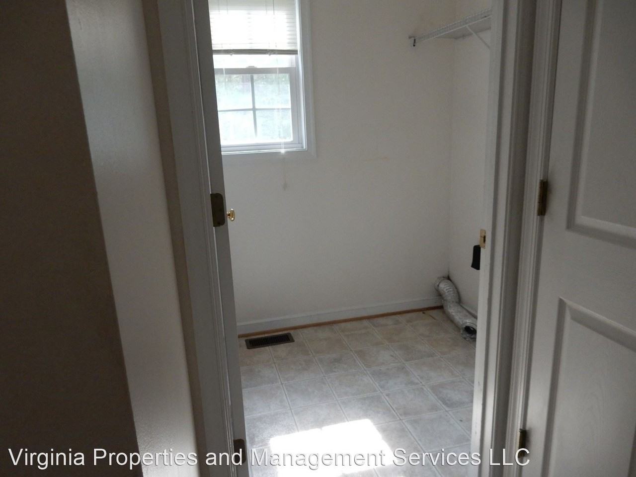 12807 Chester Grove Dr - Photo 2 of 32