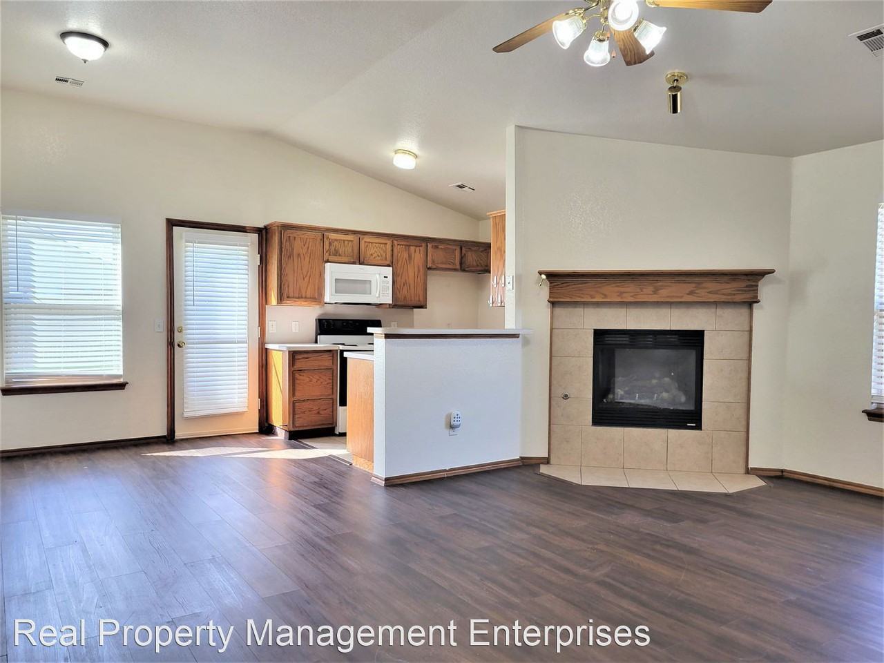 3144 Sw 103rd Pl - Photo 3 of 20