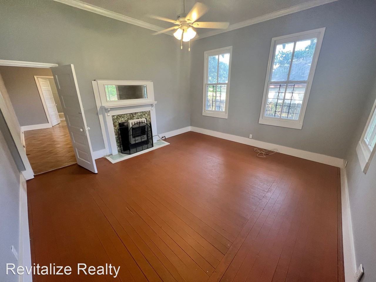 1709 Dr Martin L King Jr Ave #B - Photo 3 of 15