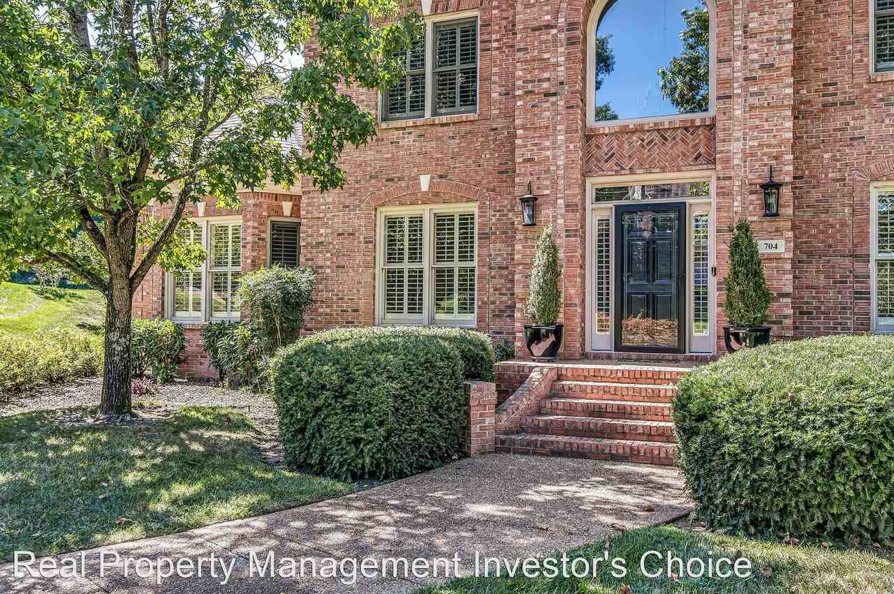 704 Millstone Ln - Photo 2 of 28