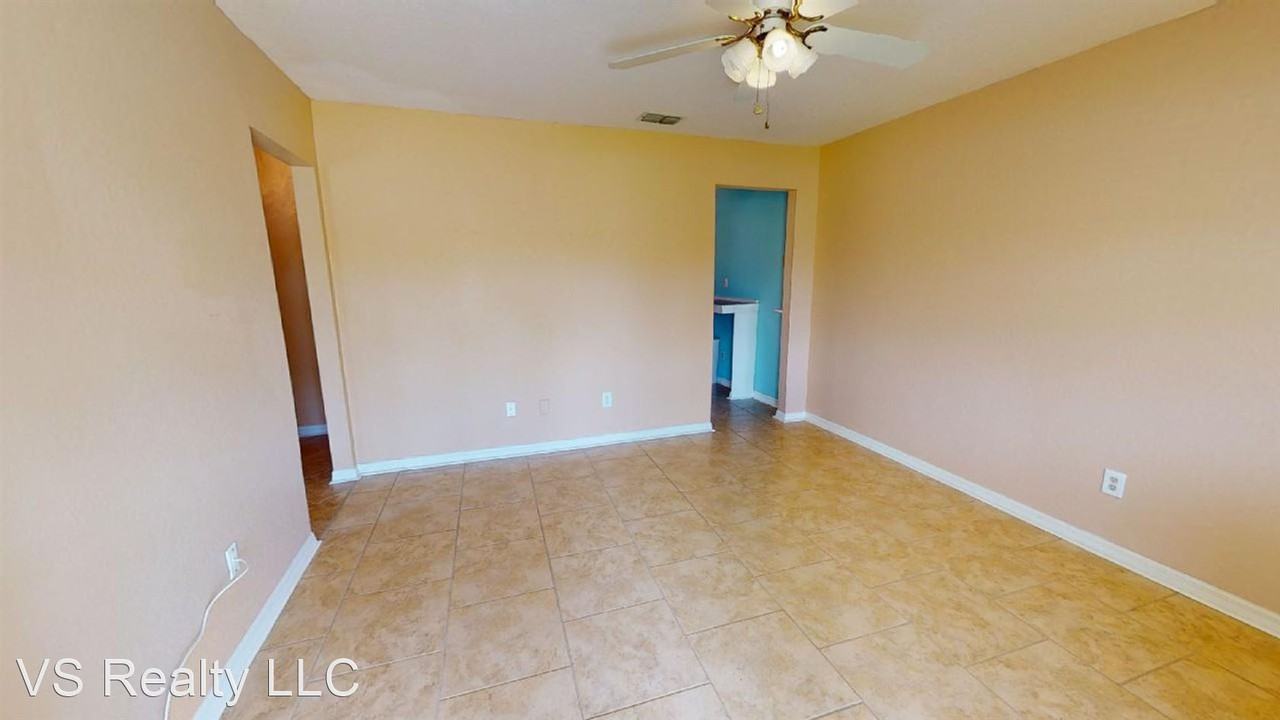 757 Flamingo Dr - Photo 2 of 22