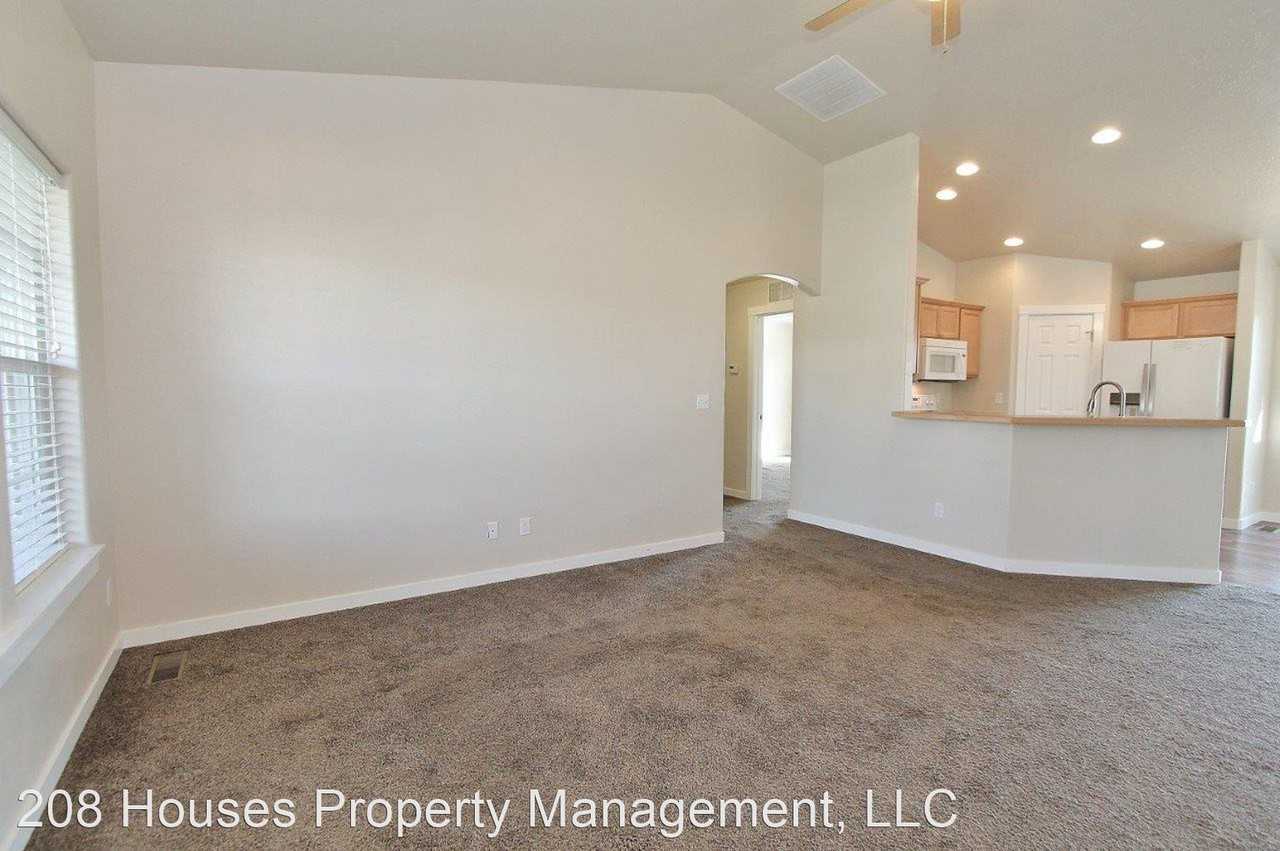 15842 Boulder Ridge Way - Photo 2 of 25