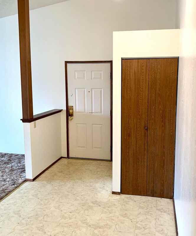 337 S Johnson St #F - Photo 4 of 9