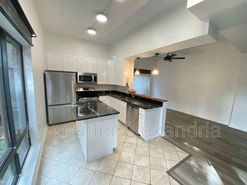 124 Roberts Ln #101 - Photo 7 of 19