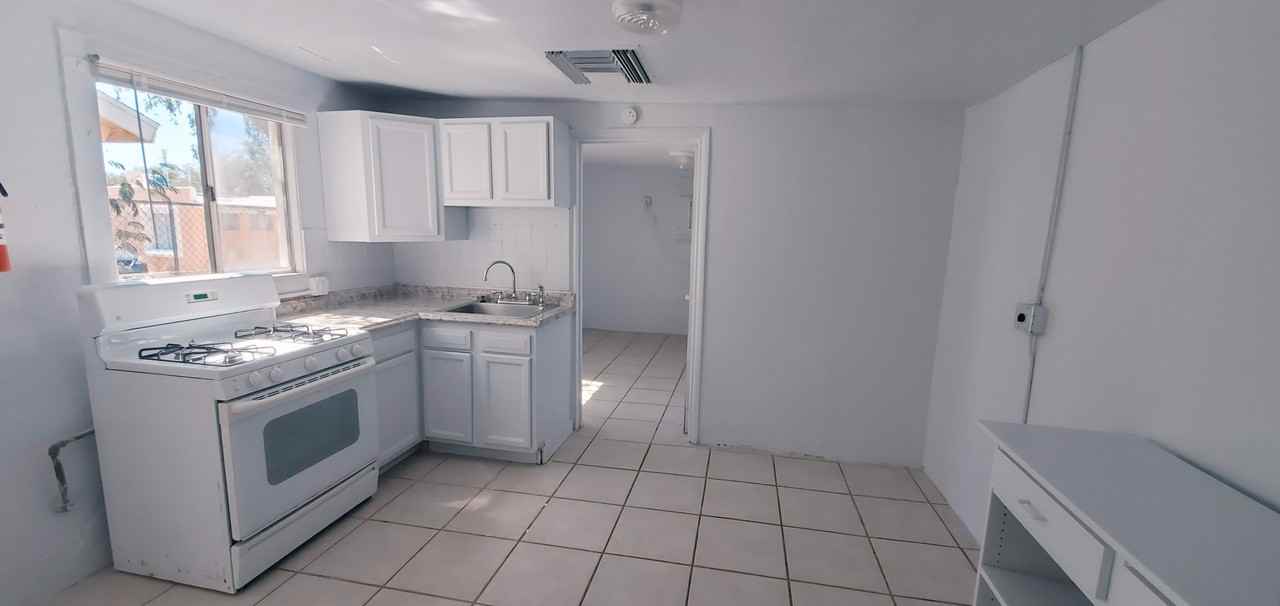 419-423 E 32nd St - Photo 3 of 18