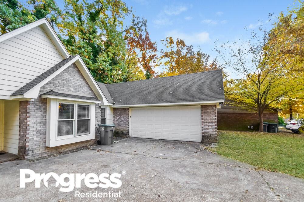 4002 Wood Birch Cv - Photo 3 of 25