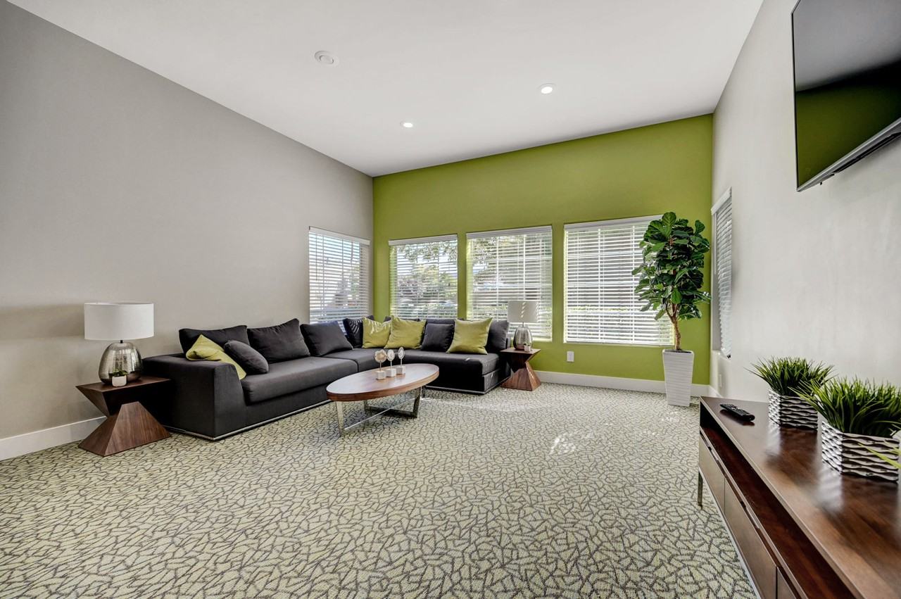 Horizon Ridge - Photo 6 of 25