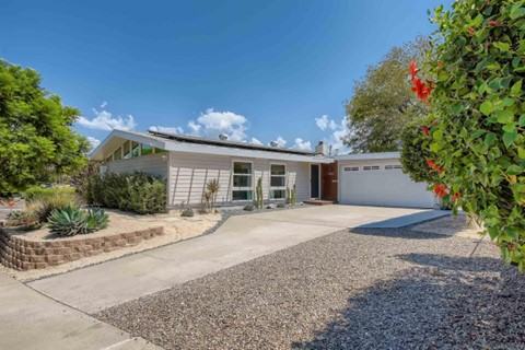 9385 Ronda Avenue - Photo 3 of 19