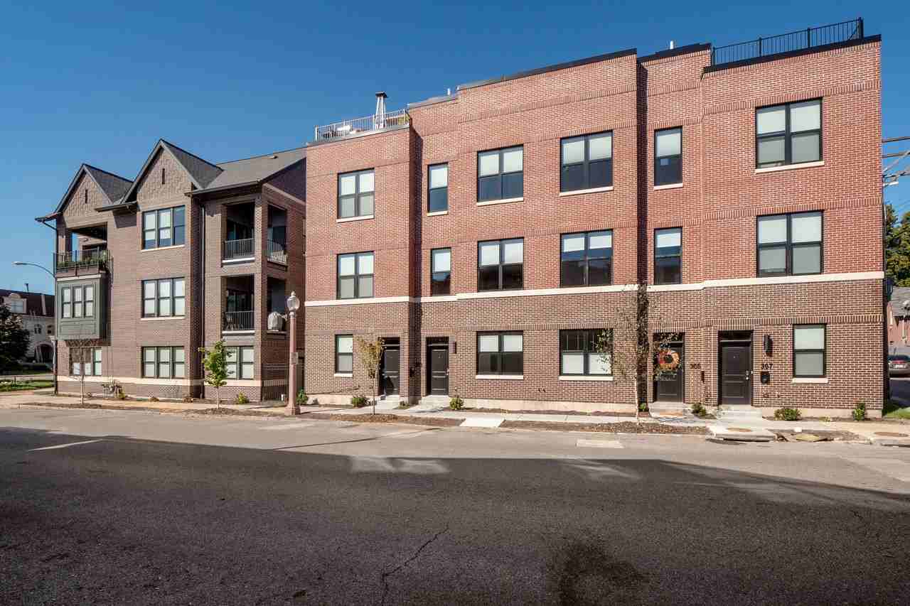 apartments above whole foods central west end