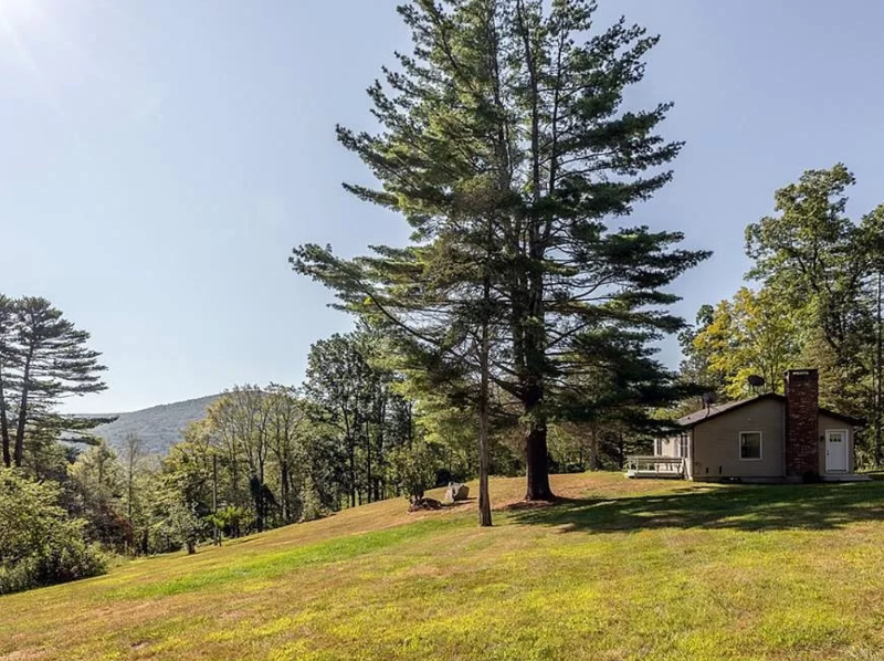 15 Guinea Rd - Photo 2 of 10