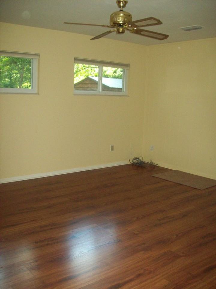 3815 NW 14th Pl - Photo 2 of 10