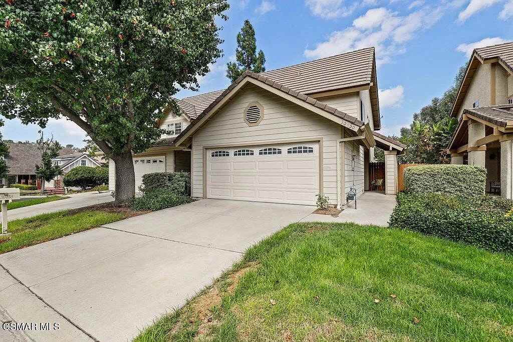 30450 Passageway Place - Photo 3 of 17