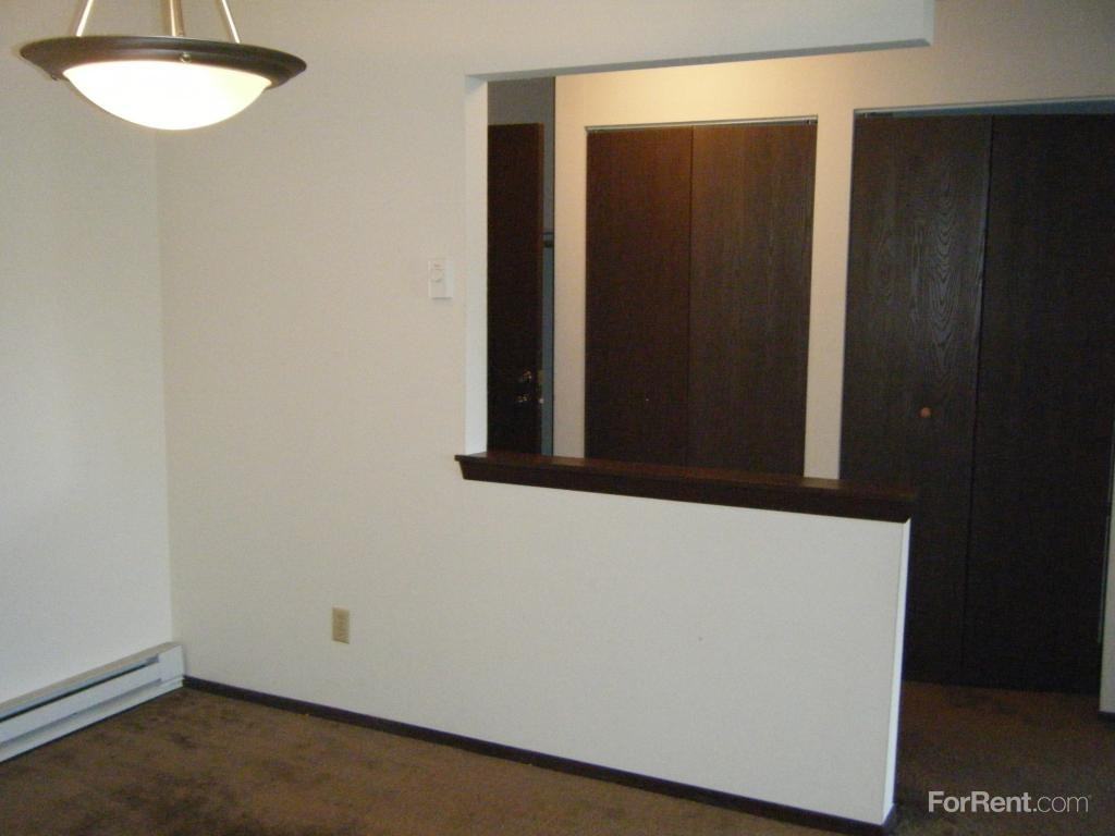 Riverwood Court - Photo 3 of 7