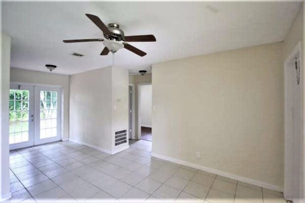 6337 Nw 24th Ct - Photo 2 of 10