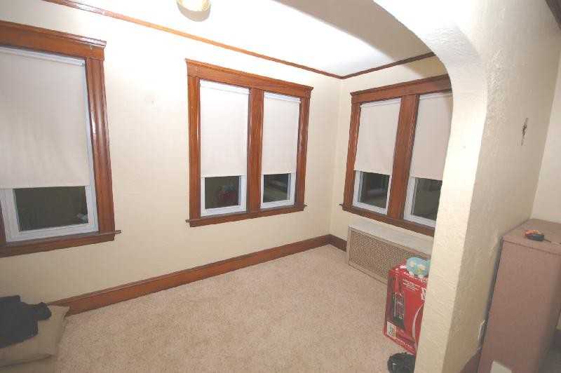 138 Clark Ln - Photo 2 of 12