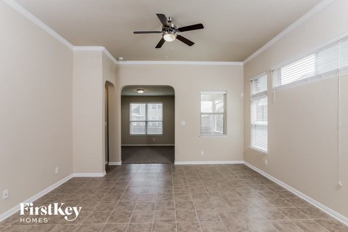 1715 Cedric Ln - Photo 2 of 14