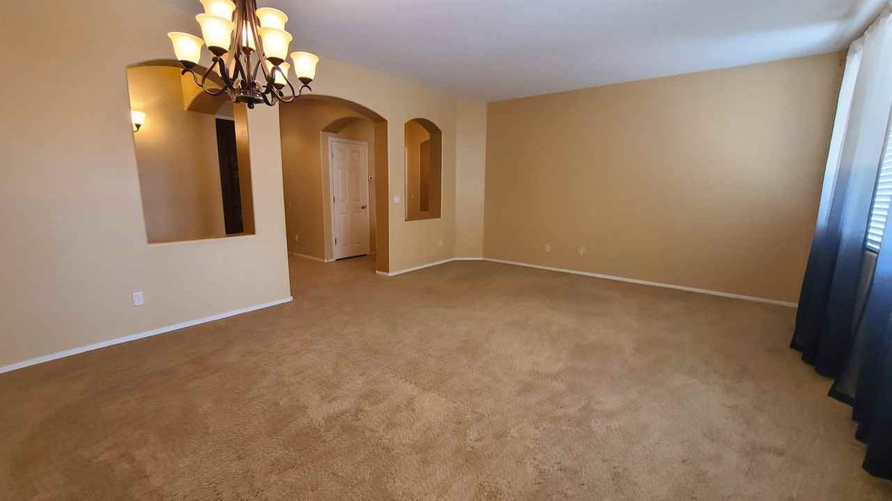 3653 E Sparrow Pl #1 - Photo 6 of 9