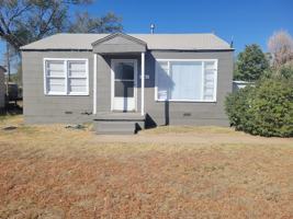 featured image of 4610 South Ong Street #1