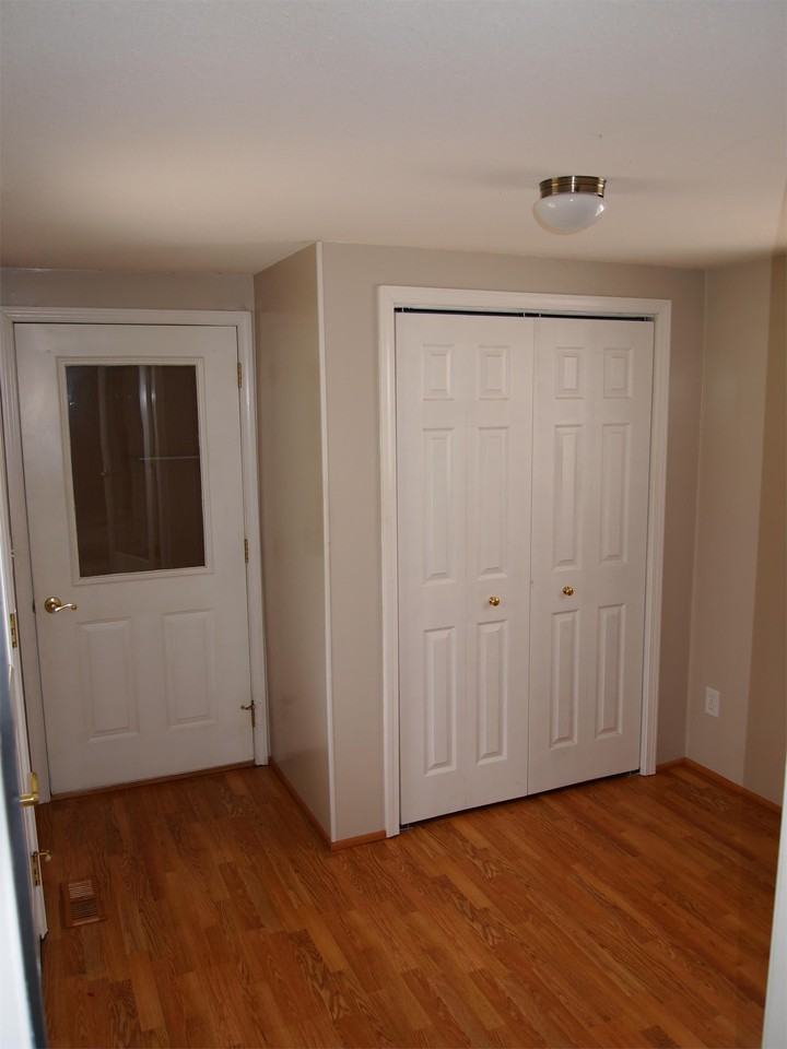 2408 Spruce Dr #1 - Photo 3 of 35