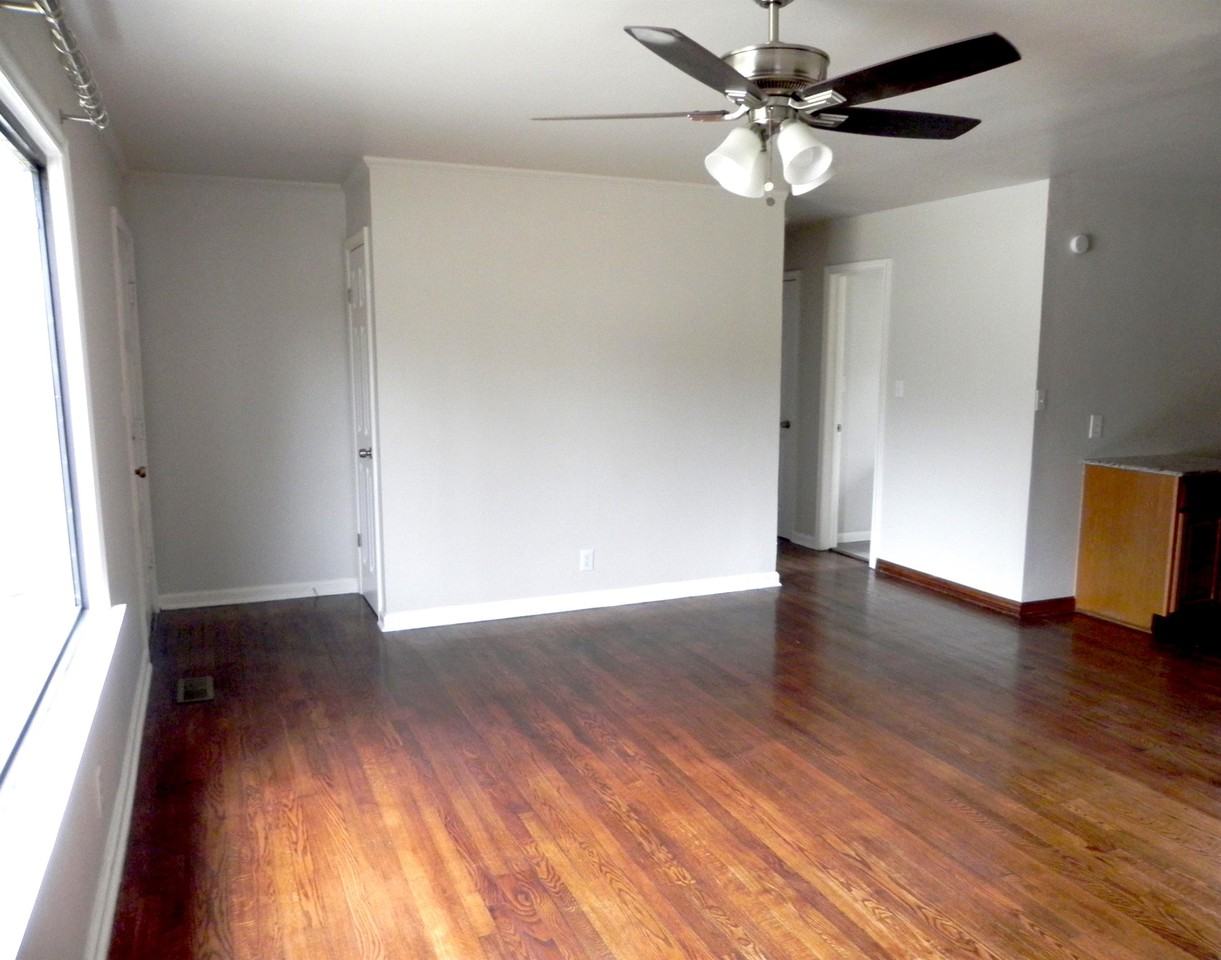 4248 South Cincinnati Avenue #1 - Photo 4 of 27