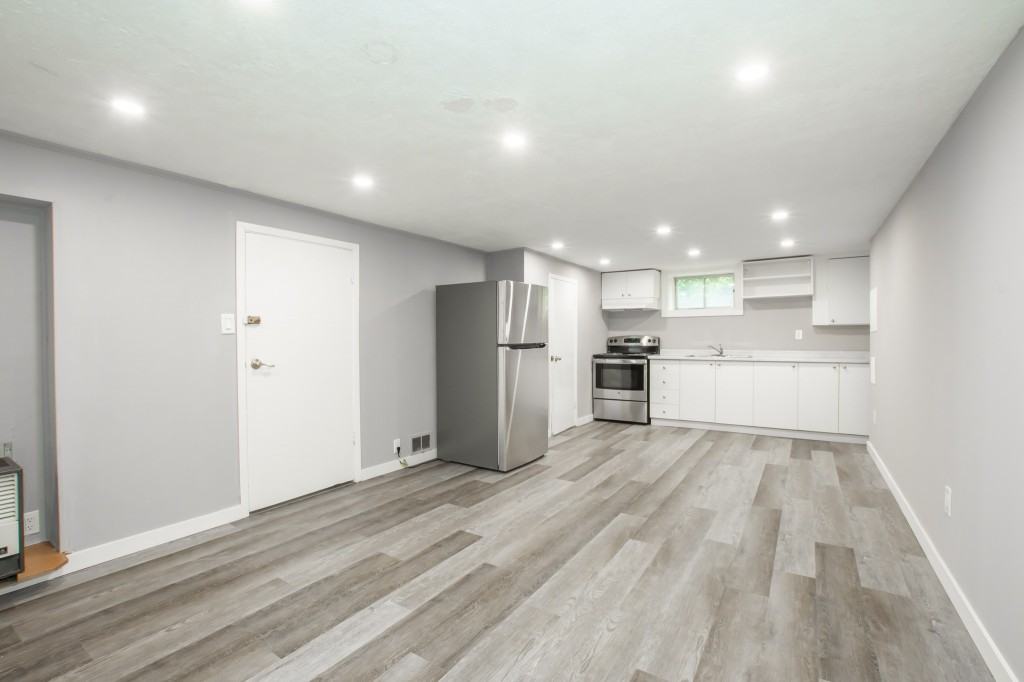 117 Louth Street - Photo 3 of 13