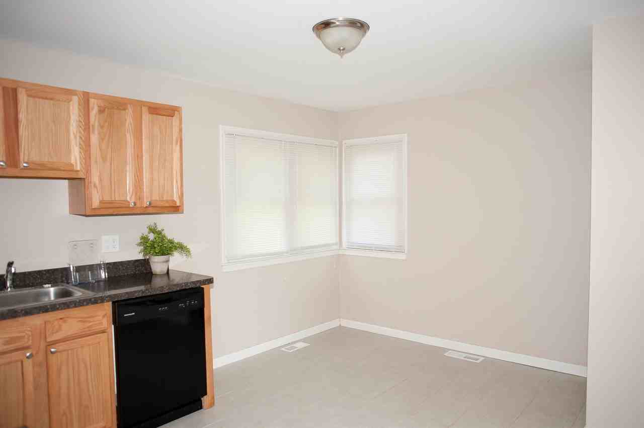 331 Radcliff St #1 - Photo 4 of 17