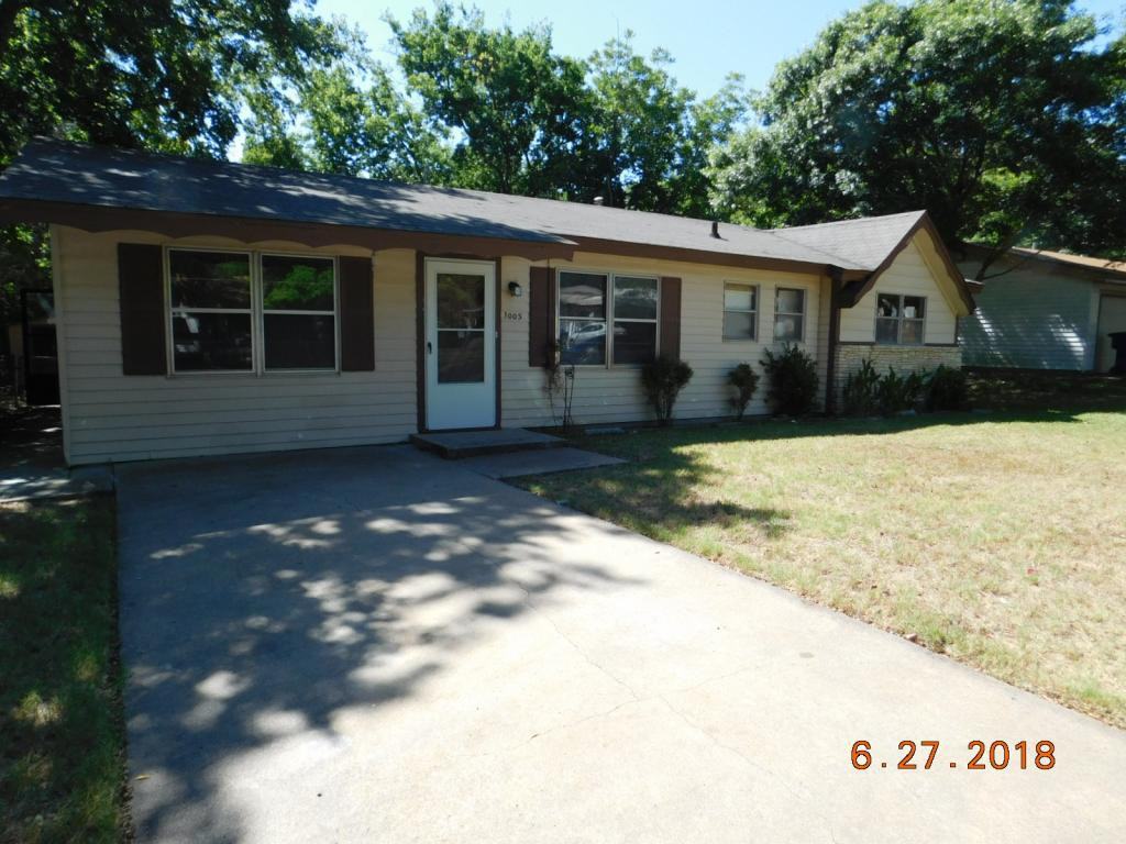 1005 S 19th St - Photo 3 of 35