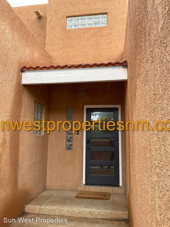 3308 3308 Santa Fe Ct. - 3308 Santa Fe - Photo 2 of 9