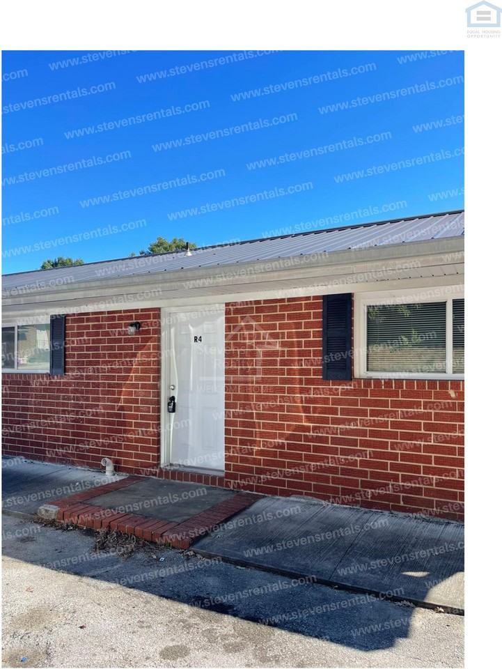 2302 Barbara Ln #R4 - Photo 2 of 21