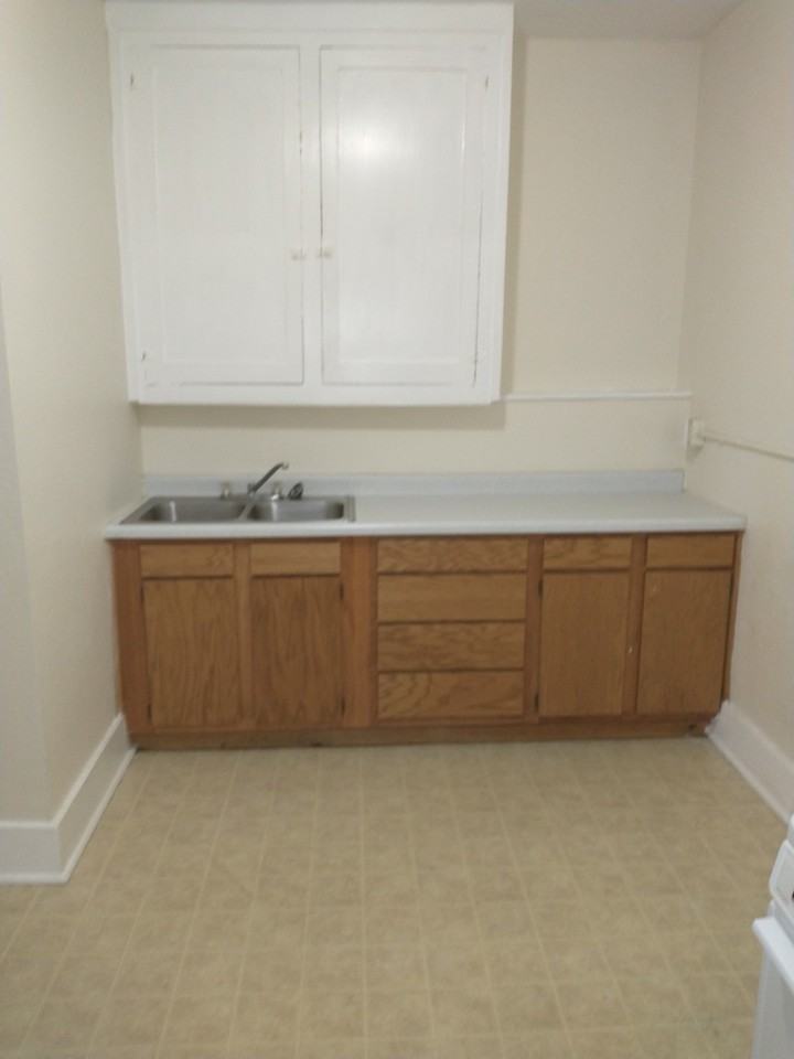 1001 9th Ave #307 - Photo 3 of 4